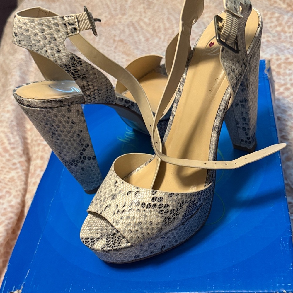 Delicious Snakeskin Platform Heels - Black and Cream
